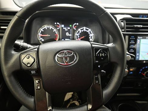 Used 2024 Toyota 4Runner TRD Off-Road AWD/4WD image 7