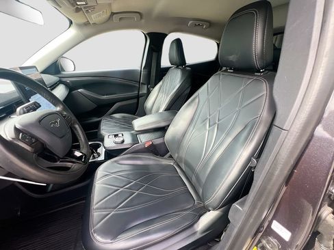 Used 2022 Ford Mustang Mach-E Select RWD image 21