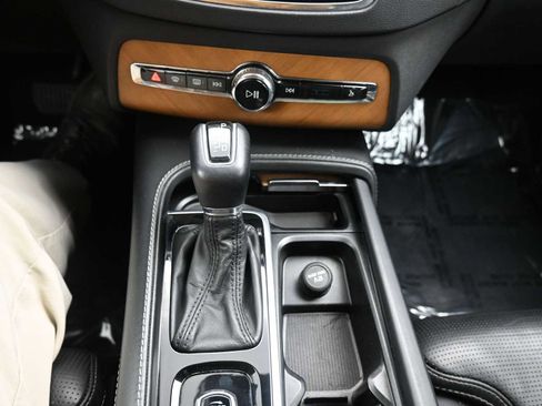 Used 2019 Volvo XC90 T6 Inscription w/ Luxury Package image 24