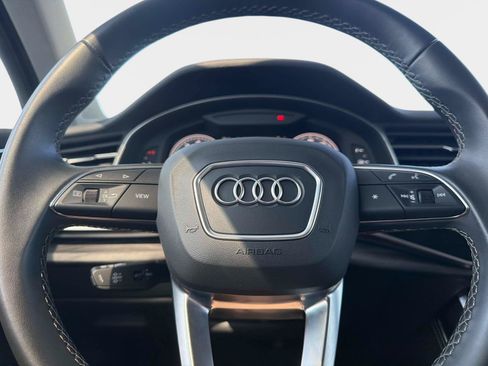 Used 2025 Audi Q7 3.0T Premium Plus AWD/4WD image 28