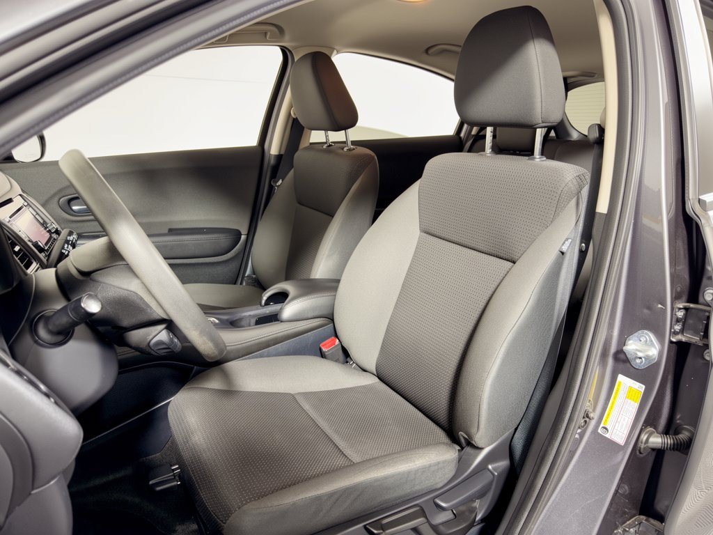 Used 2022 Honda HR-V LX image 5
