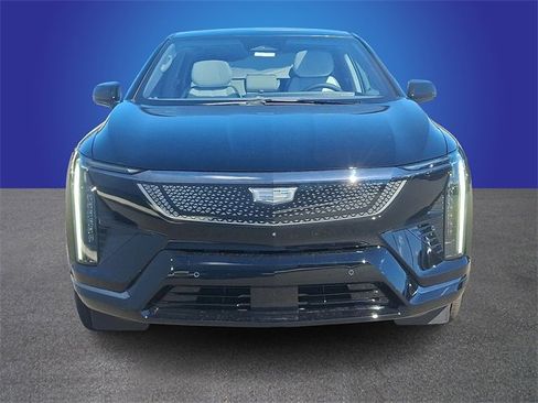 New 2025 Cadillac Optiq Sport 1 image 2