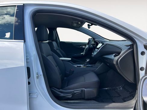 Used 2024 Chevrolet Malibu LT image 10