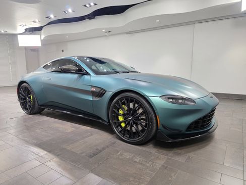 Used 2023 Aston Martin V8 Vantage Coupe image 1