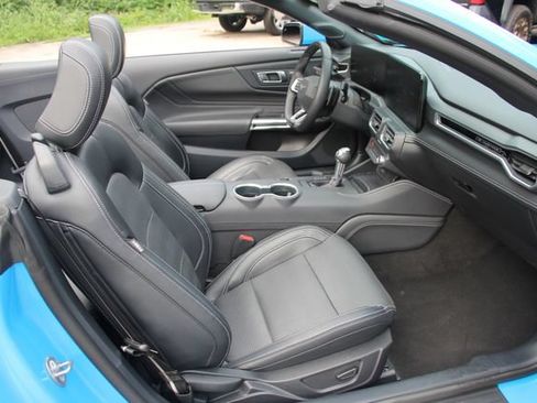Used 2024 Ford Mustang GT Premium RWD image 34