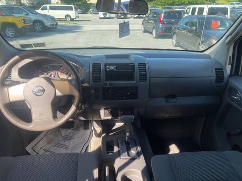 Used 2012 Nissan Frontier S AWD/4WD image 15