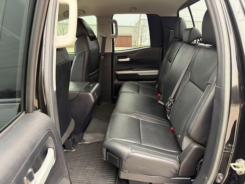 Used 2017 Toyota Tundra Limited image 29