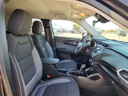 Used 2023 Chevrolet TrailBlazer LT image 18