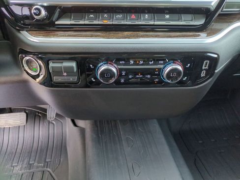 New 2026 GMC Sierra 1500 Elevation w/ Elevation Select Package AWD/4WD image 14