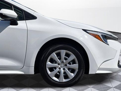 Used 2024 Toyota Corolla LE FWD image 34