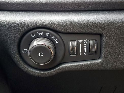 New 2026 Chrysler Pacifica Limited w/ S Appearance Package image 35