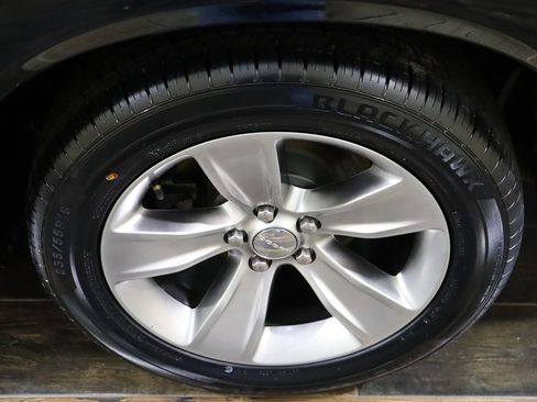 Used 2020 Dodge Challenger SXT w/ Driver Convenience Group image 26