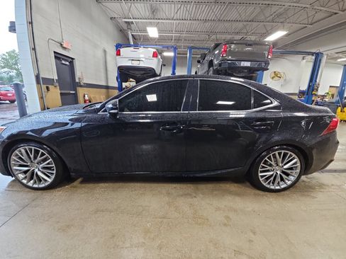 Used 2015 Lexus IS 250 AWD w/ Premium Package image 8