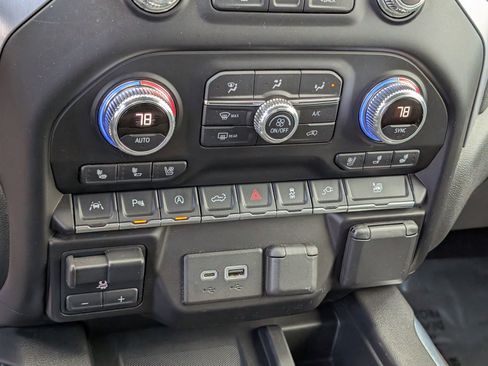 Used 2020 GMC Sierra 1500 SLT w/ SLT Premium Plus Package image 30