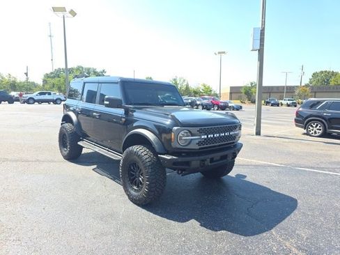 Used 2024 Ford Bronco Badlands AWD/4WD image 1