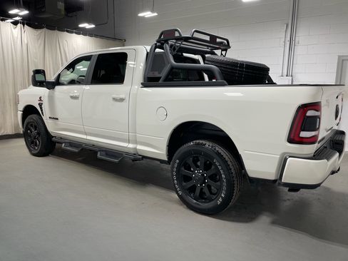 Used 2024 RAM 2500 Laramie w/ Night Edition AWD/4WD image 5