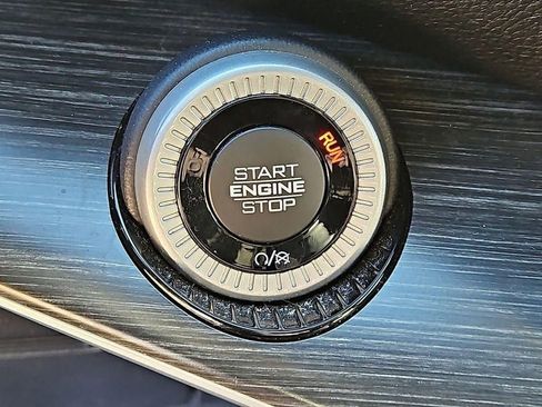 Used 2023 Jeep Wagoneer Series III w/ Preferred Equipment Group image 25