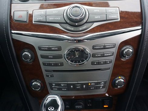 Used 2018 INFINITI QX80 Base image 11