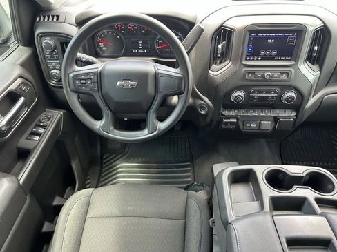 Used 2024 Chevrolet Silverado 1500 Custom Trail Boss AWD/4WD image 16