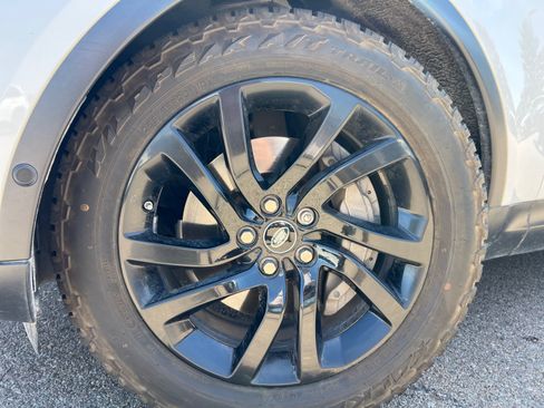 Used 2020 Land Rover Discovery HSE AWD/4WD image 26
