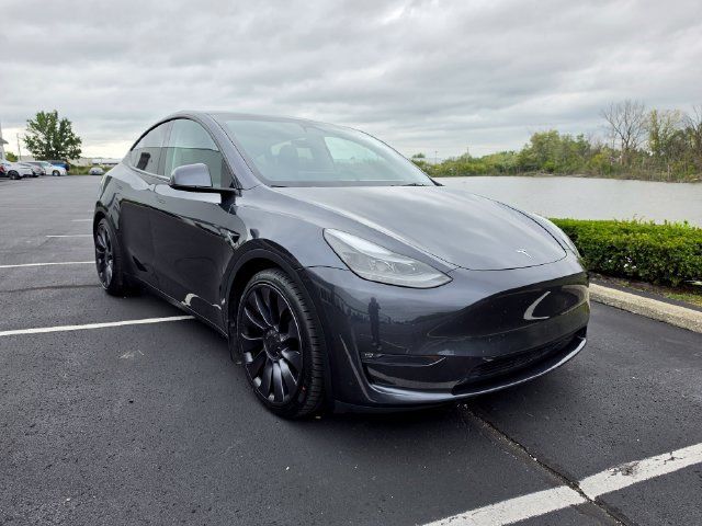 Used 2024 Tesla Model Y Performance AWD/4WD image 18