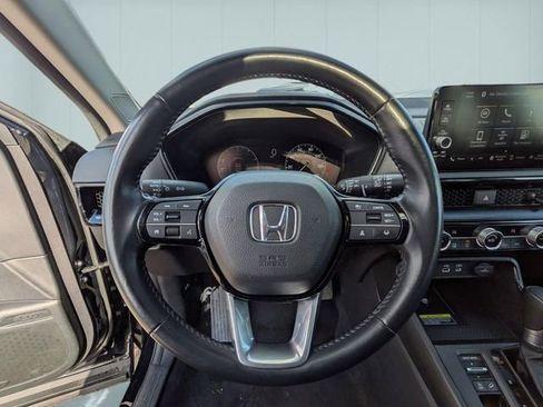 Used 2025 Honda CR-V EX-L image 17