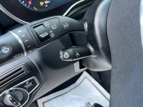 Certified 2022 Mercedes-Benz GLC 300 4MATIC image 22