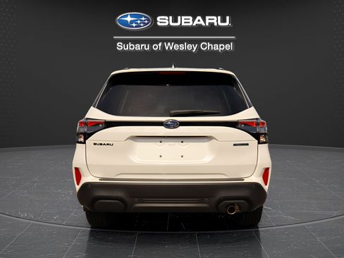 Used 2025 Subaru Forester Touring AWD/4WD image 7