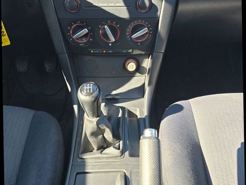 Used 2009 MAZDA MAZDA3 i Touring Value image 15