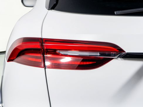 Used 2025 Maserati Grecale Modena image 12