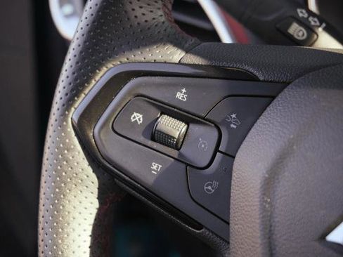 Used 2022 Chevrolet TrailBlazer RS w/ Technology Package FWD image 15