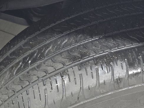 Certified 2021 Toyota RAV4 LE image 7