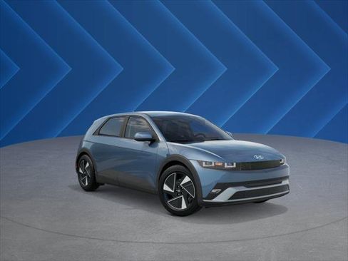 New 2026 Hyundai Ioniq 5 SE AWD/4WD image 2