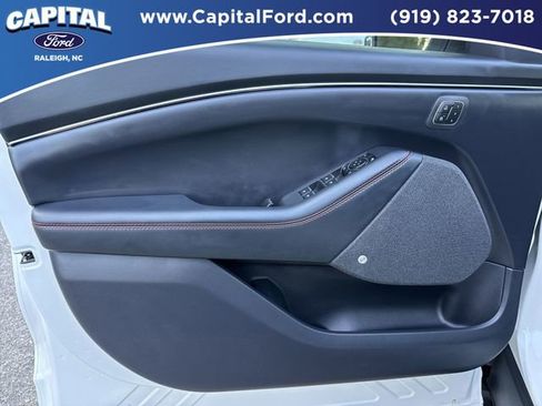 Certified 2025 Ford Mustang Mach-E Premium w/ Sport Appearance Package AWD/4WD image 18