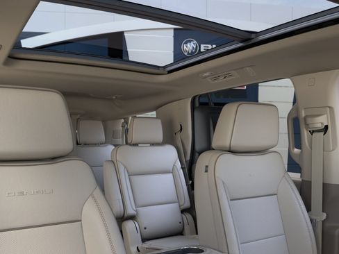 New 2026 GMC Yukon Denali w/ Denali Reserve Package RWD image 24