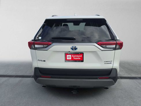 Used 2021 Toyota RAV4 Limited AWD/4WD image 4
