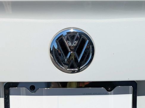 Used 2021 Volkswagen Jetta SE FWD image 14