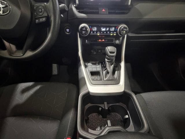 Used 2025 Toyota RAV4 XLE AWD/4WD image 20
