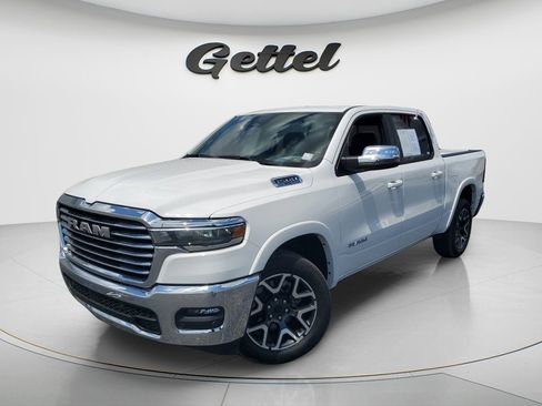 Used 2025 RAM 1500 Laramie AWD/4WD image 1