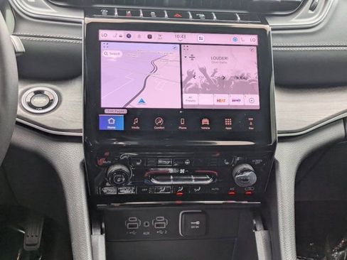 New 2025 Jeep Grand Cherokee L Limited w/ Black Appearance Package image 19