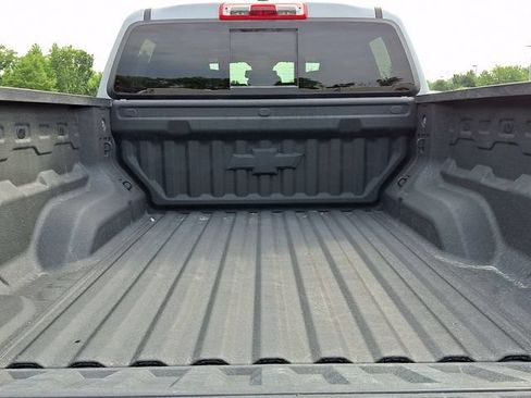 Used 2025 Chevrolet Colorado LT w/ LT Convenience Package AWD/4WD image 29