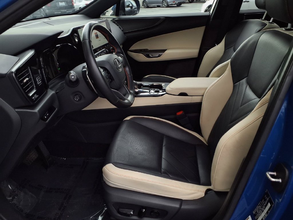 Used 2024 Lexus NX 450h+ AWD w/ Vision Package image 18