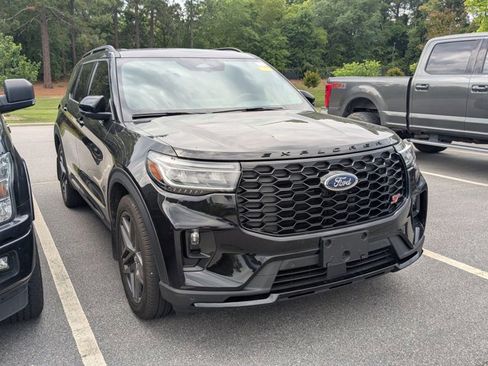 Certified 2025 Ford Explorer ST AWD/4WD image 1