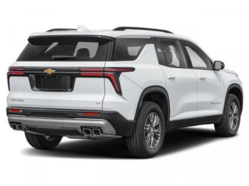 New 2026 Chevrolet Traverse LT w/ Driver Confidence Package AWD/4WD image 5