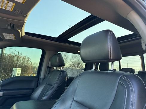 Used 2021 Ford F250 Lariat image 40