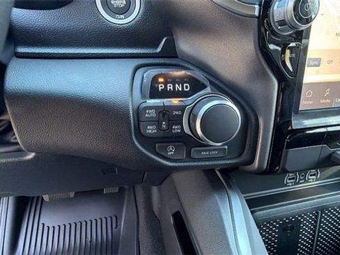 New 2026 RAM 1500 4x4 Crew Cab image 26