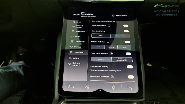 Used 2024 Lucid Air Pure RWD image 65