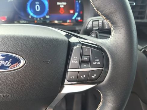 Used 2022 Ford Explorer ST w/ ST Street Pack image 23