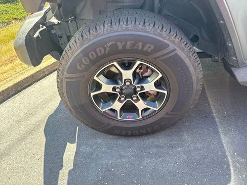 Certified 2020 Jeep Wrangler Rubicon w/ LED Lighting Group image 26