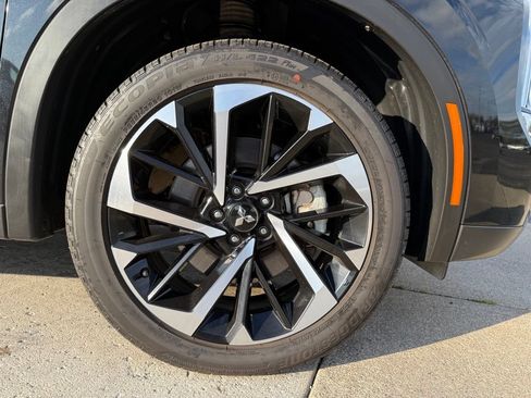 Used 2024 Mitsubishi Outlander SE AWD/4WD image 19